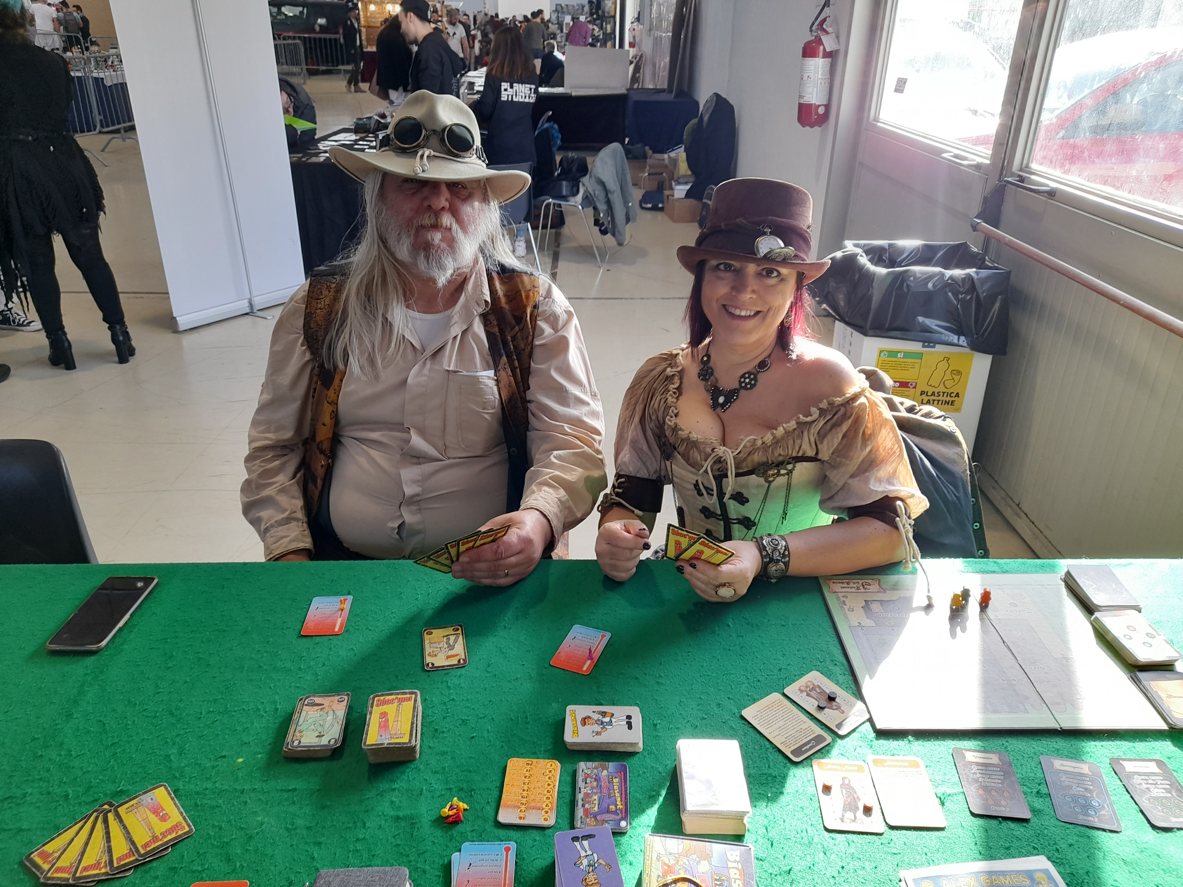 02. Katia e Mirko steampunk.jpg