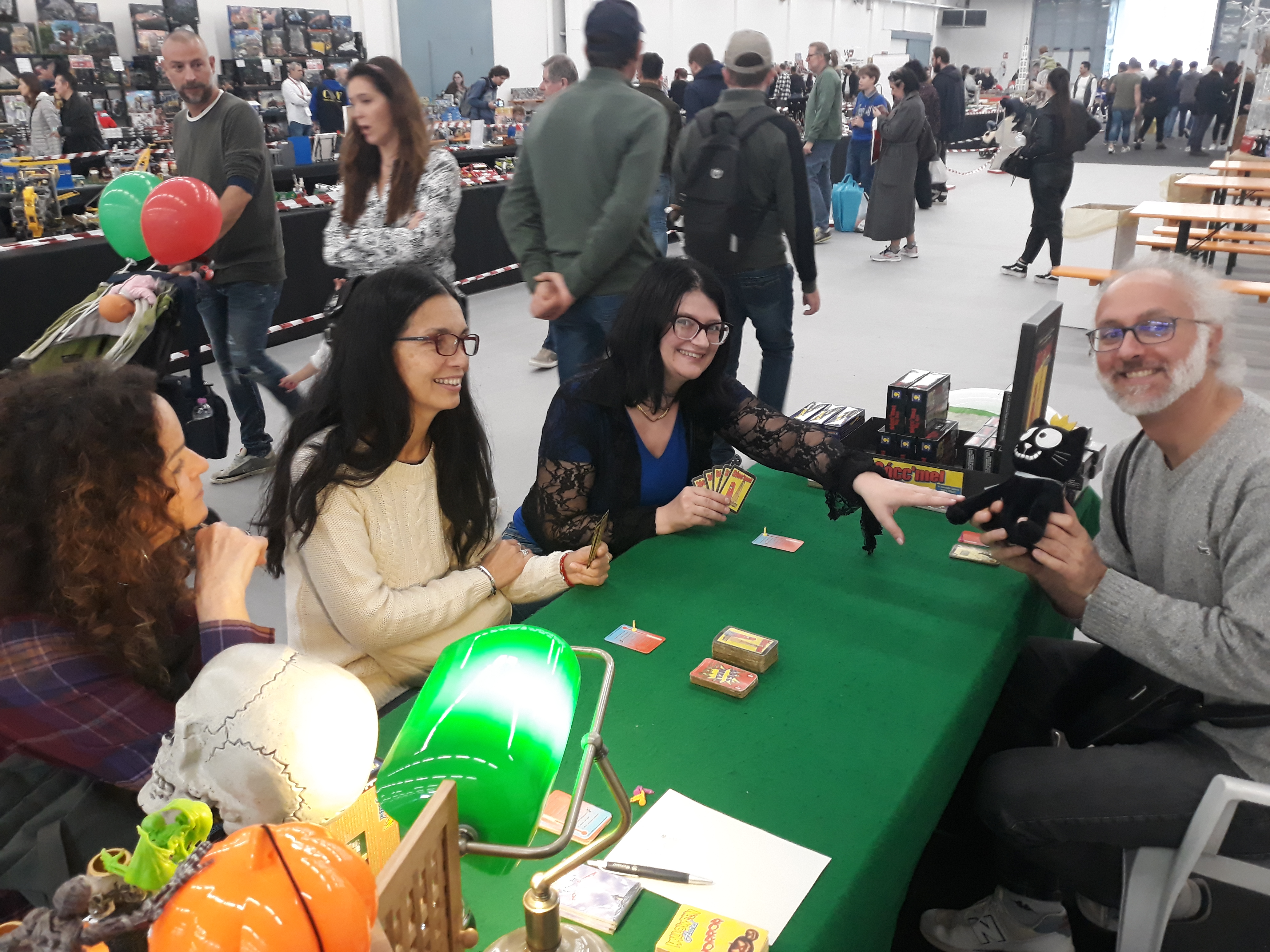 18. 20221101 Cinzia, Ester, Shirll, Kima.jpg
